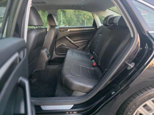 2018 Volkswagen Passat 2.0T SE