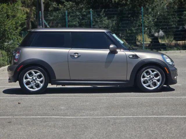 2013 MINI Hardtop Cooper