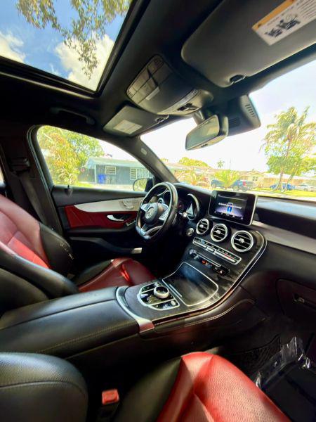 2019 Mercedes-Benz GLC 4MATIC