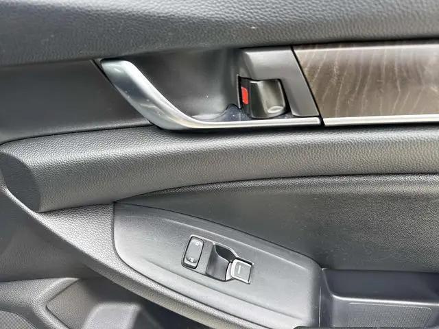 2020 Honda Accord Hybrid Touring
