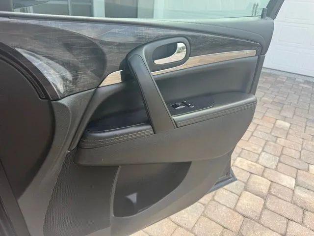 2016 Buick Enclave Leather