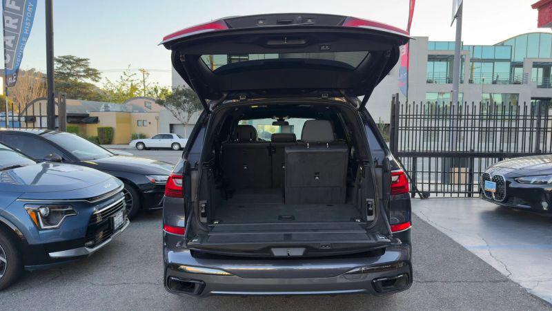 2021 BMW X7 xDrive40i