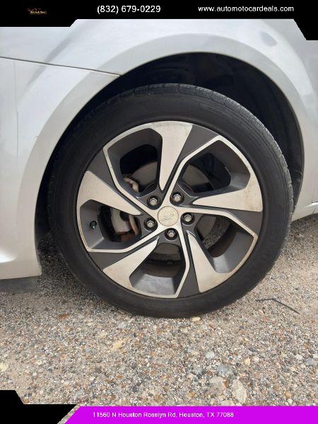 2018 Chevrolet Sonic Premier Auto