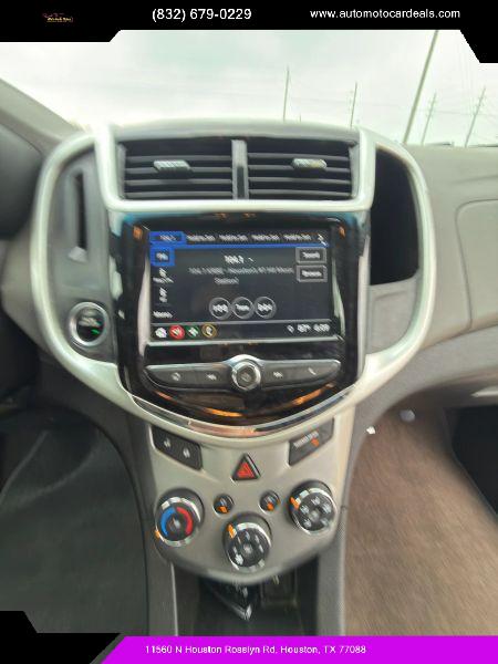 2018 Chevrolet Sonic Premier Auto