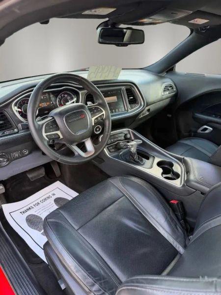 2015 Dodge Challenger SXT Plus
