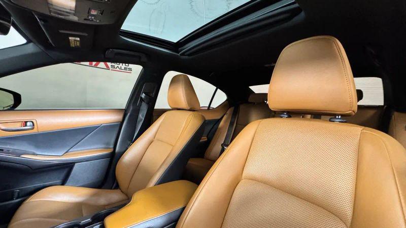 2021 Lexus IS 300 300