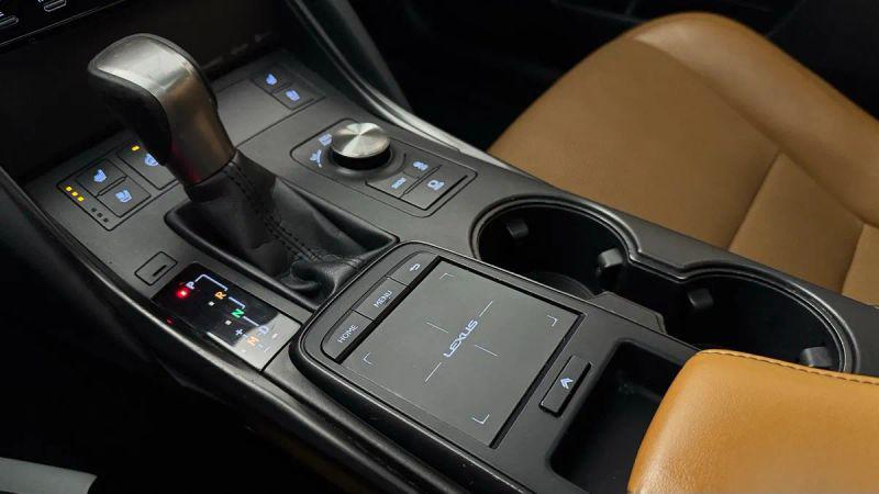 2021 Lexus IS 300 300
