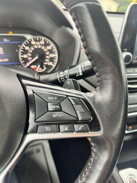 2021 Nissan Altima SR FWD