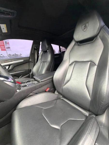 2020 Lamborghini Urus Base