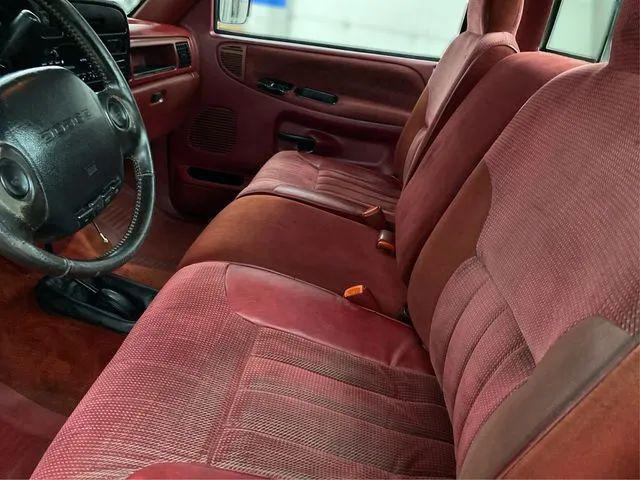 1995 Dodge 2500 LT