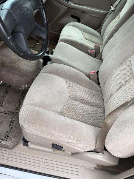 2004 Chevrolet Silverado 2500HD LS