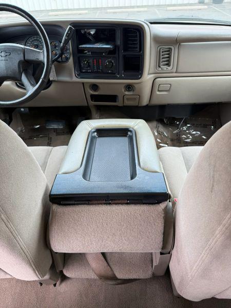 2004 Chevrolet Silverado 2500HD LS