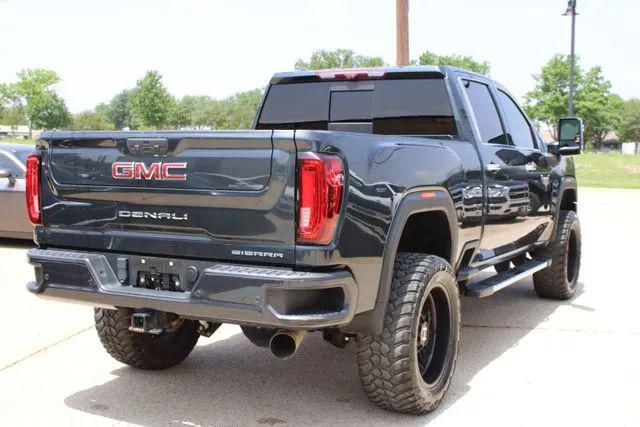2022 GMC Sierra 2500HD 4WD Crew Cab Standard Bed Denali