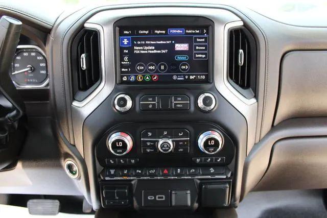 2022 GMC Sierra 2500HD 4WD Crew Cab Standard Bed Denali