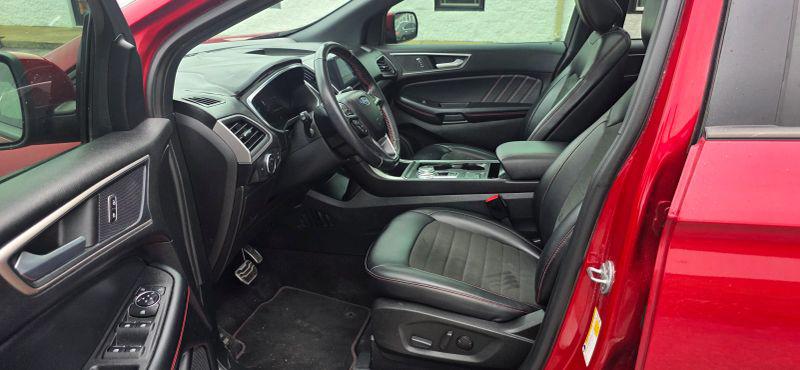 2022 Ford Edge ST-Line