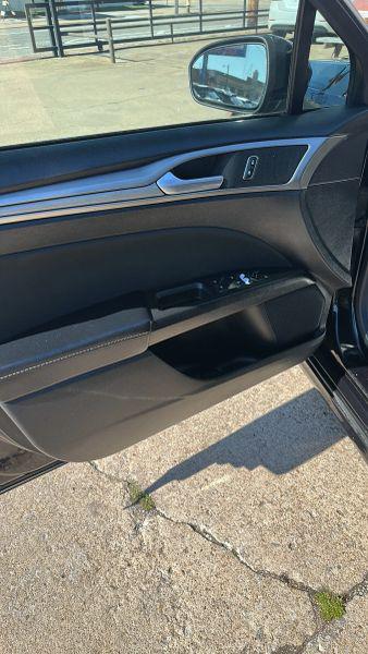 2019 Ford Fusion SE