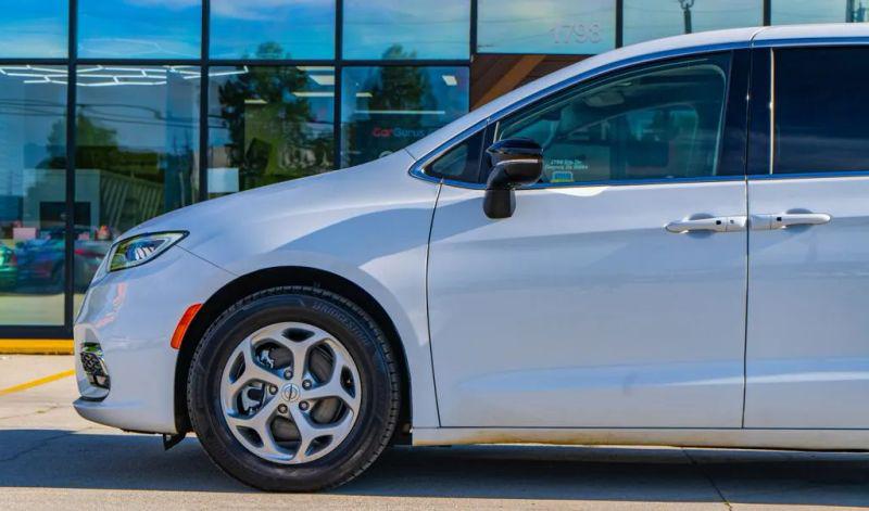 2024 Chrysler Pacifica Limited