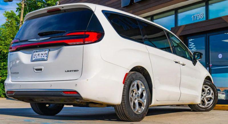 2024 Chrysler Pacifica Limited