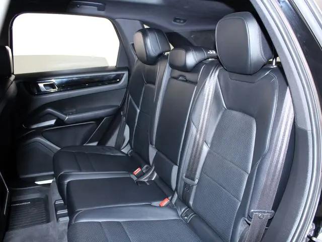 2023 Porsche Cayenne Cayenne