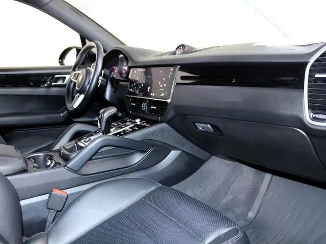 2023 Porsche Cayenne Cayenne
