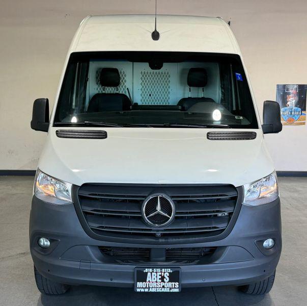 2022 Mercedes-Benz Sprinter 2500 Standard Roof I4 Diesel