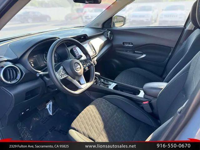 2024 Nissan Kicks SV Xtronic CVT