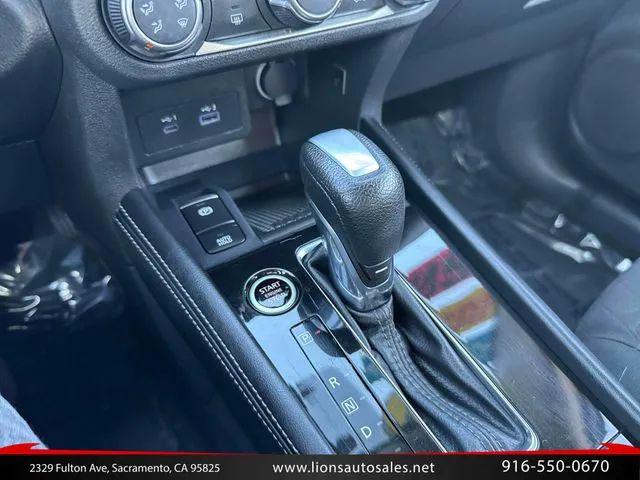 2024 Nissan Kicks SV Xtronic CVT