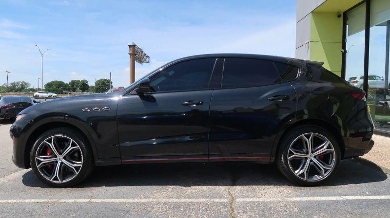 2022 Maserati Levante Modena