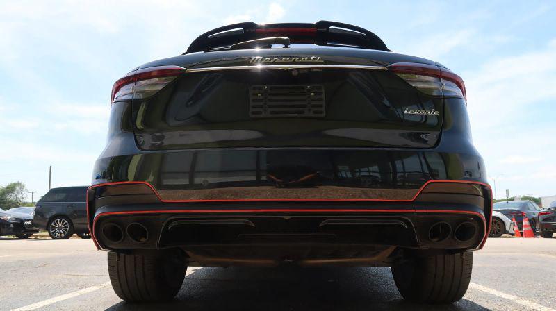 2022 Maserati Levante Modena