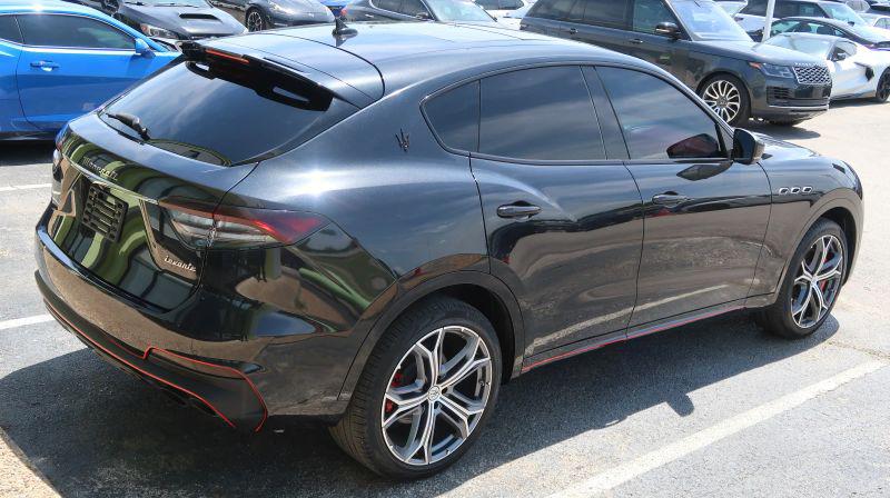 2022 Maserati Levante Modena