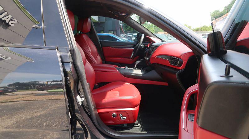2022 Maserati Levante Modena