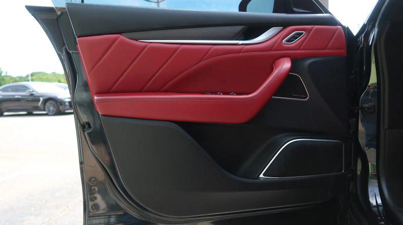 2022 Maserati Levante Modena