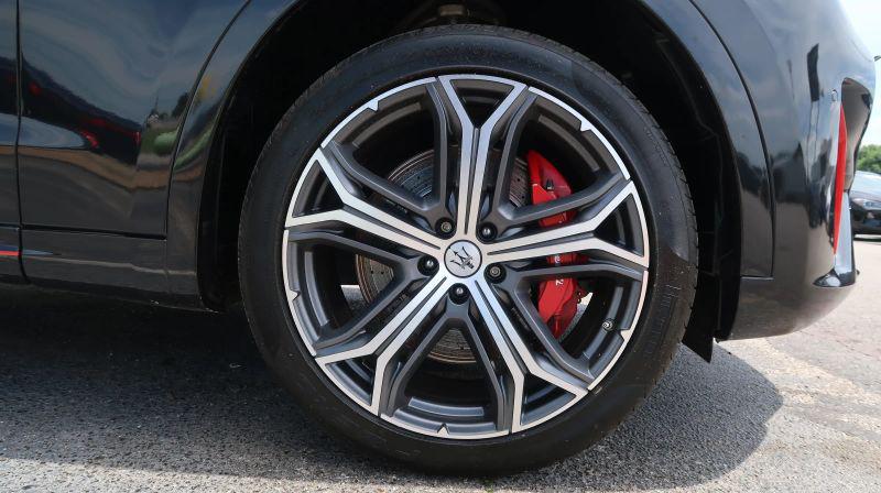 2022 Maserati Levante Modena