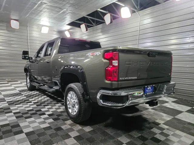 2022 Chevrolet Silverado 3500HD 4WD Crew Cab Standard Bed LT