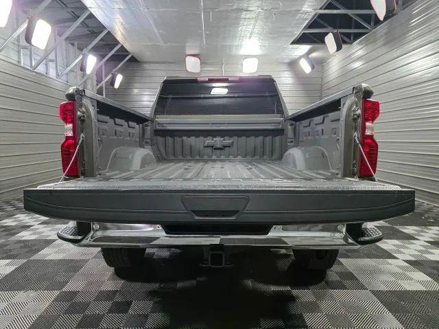 2022 Chevrolet Silverado 3500HD 4WD Crew Cab Standard Bed LT