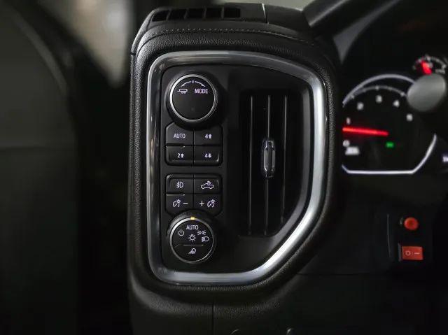 2022 Chevrolet Silverado 3500HD 4WD Crew Cab Standard Bed LT