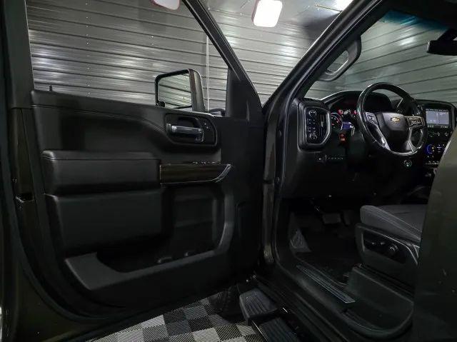 2022 Chevrolet Silverado 3500HD 4WD Crew Cab Standard Bed LT