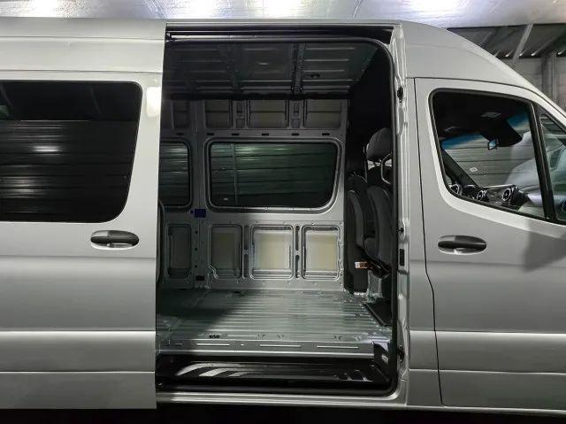 2022 Mercedes-Benz Sprinter 3500XD High Roof V6