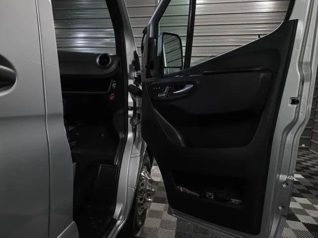 2022 Mercedes-Benz Sprinter 3500XD High Roof V6