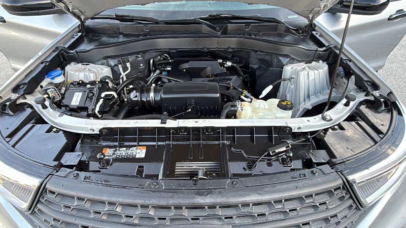 2020 Ford Explorer Base