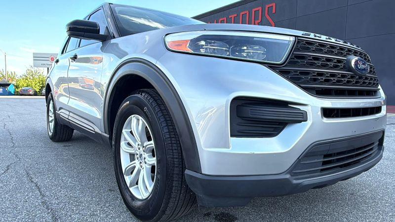 2020 Ford Explorer Base