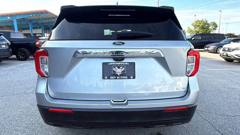 2020 Ford Explorer Base