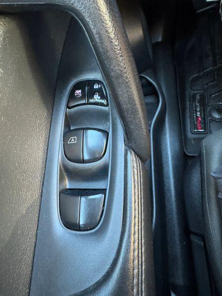 2021 Nissan Rogue Sport S FWD Xtronic CVT