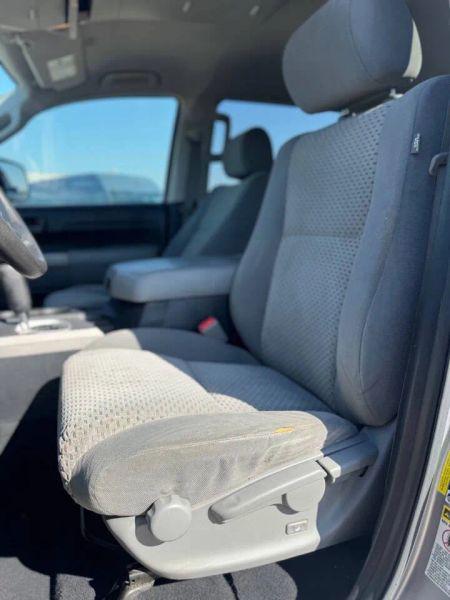 2013 Toyota Tundra Grade 5.7L V8