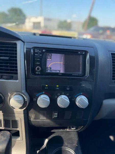 2013 Toyota Tundra Grade 5.7L V8