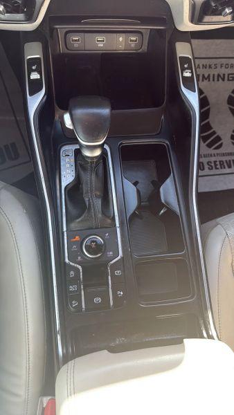 2022 Kia Sorento X-Line EX