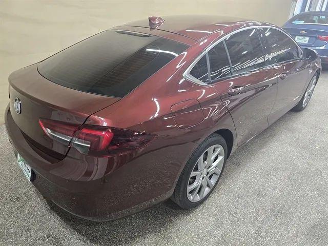 2019 Buick Regal Sportback AWD Avenir