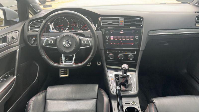 2019 Volkswagen Golf GTI 2.0T SE