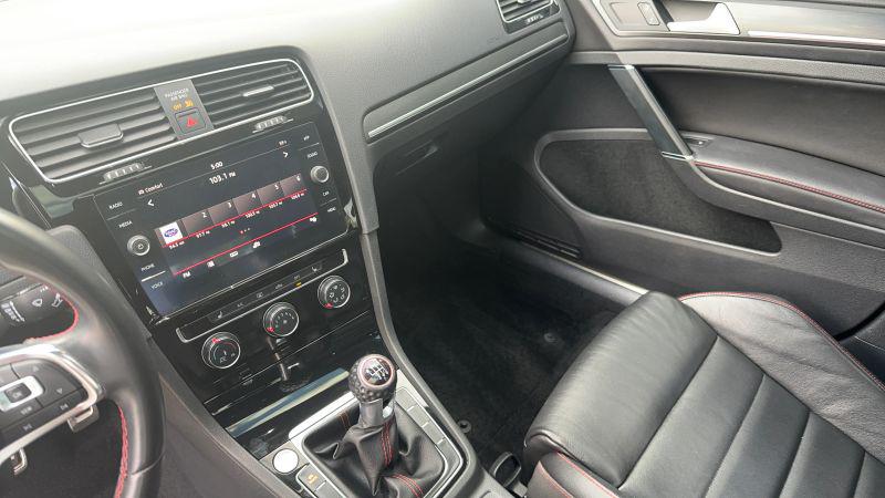 2019 Volkswagen Golf GTI 2.0T SE