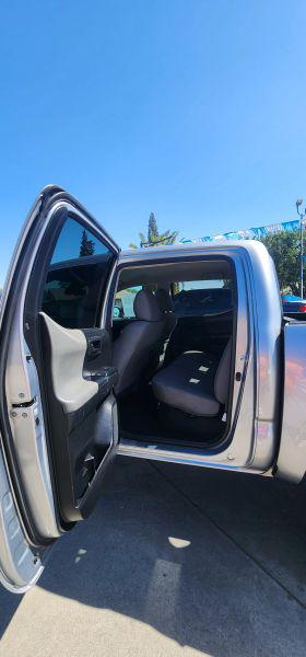 2019 Toyota Tacoma SR